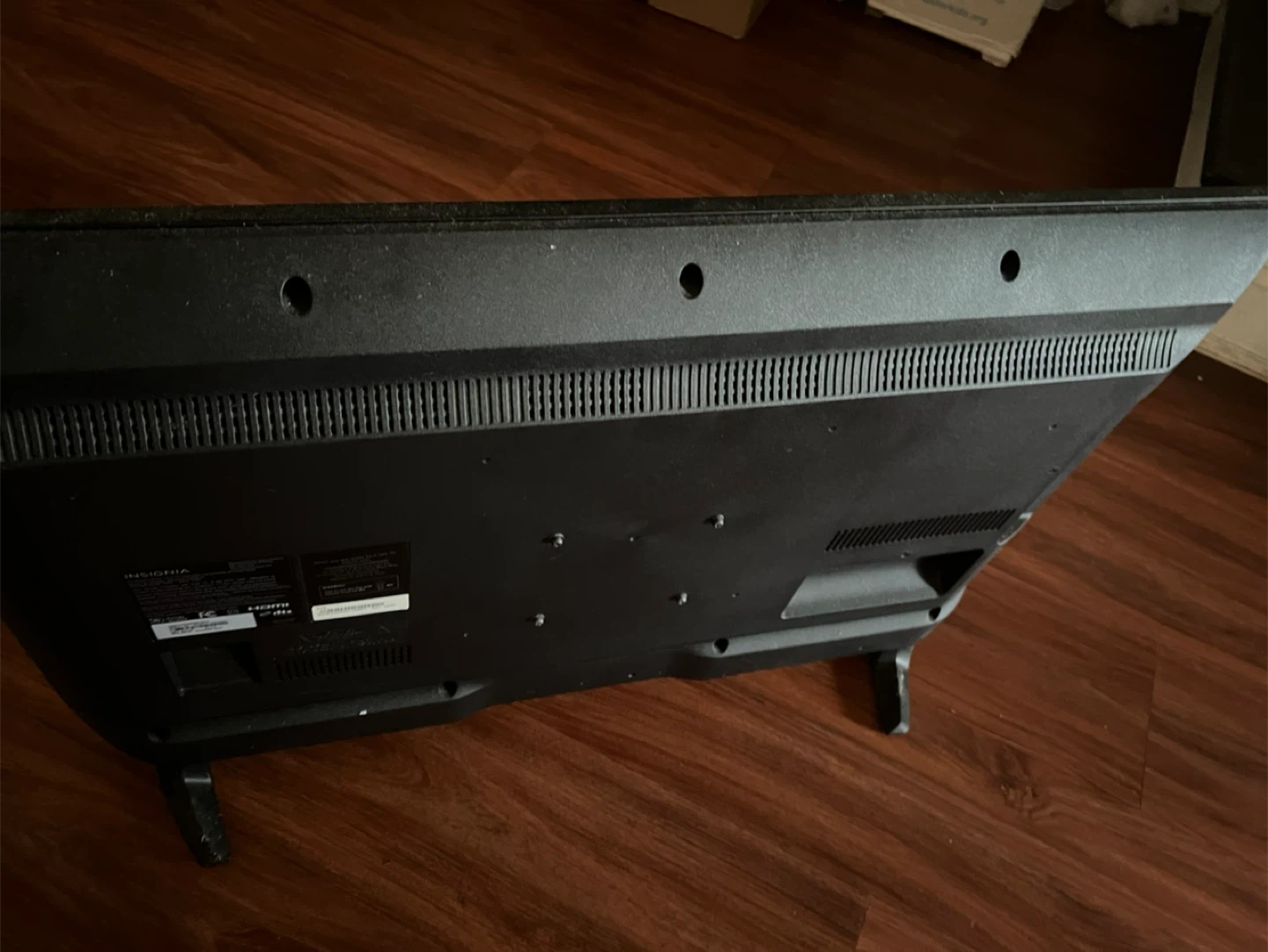 Insignia LCD TV #Cleanout - photo 2