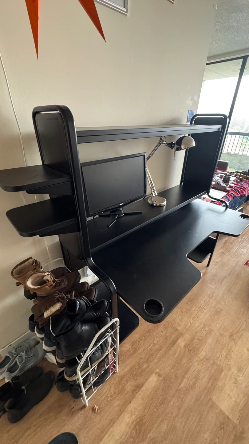 IKEA Fredde Gaming Desk (black) - photo 3