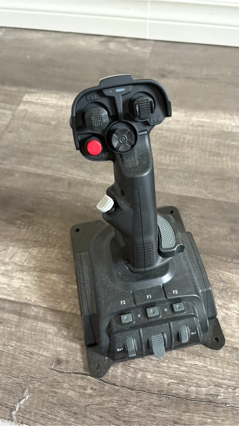 Fanatec McLaren GT3 Racing Simulator Full Set Up image indicator(4)