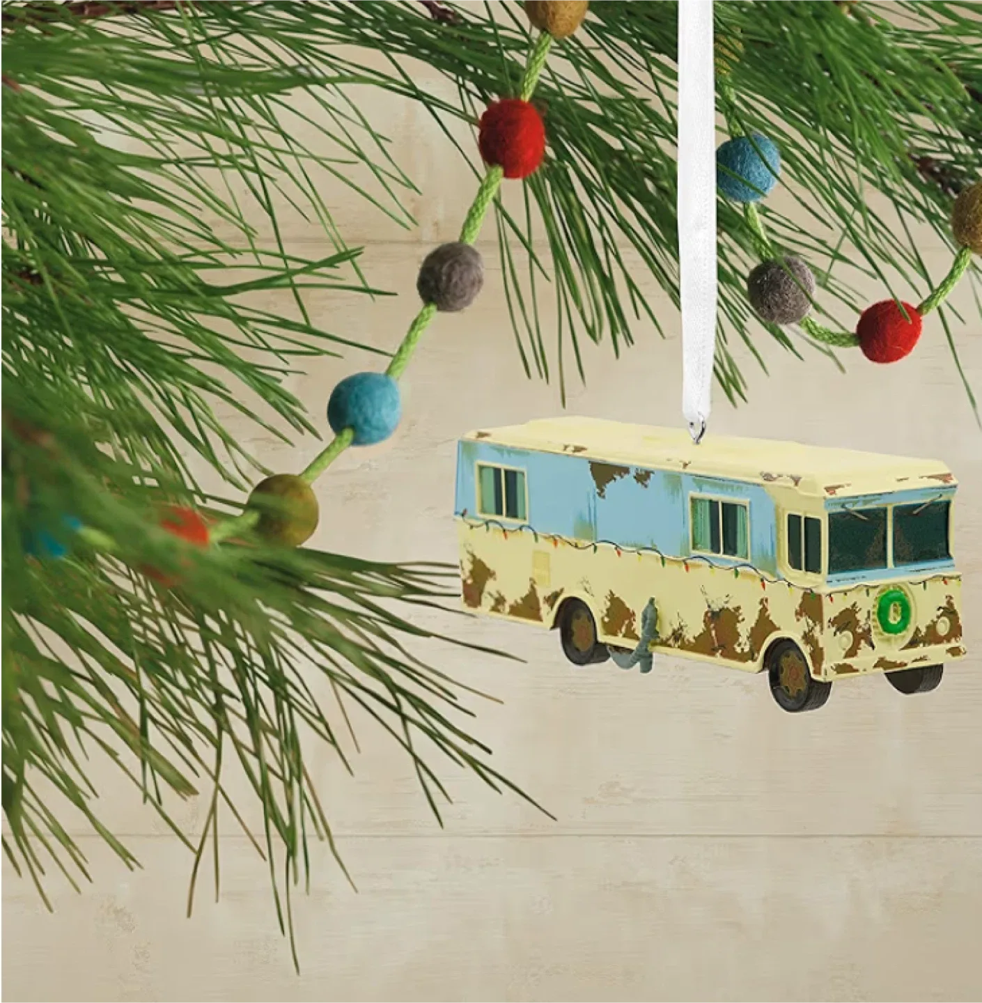 Hallmark National Lampoon's Christmas Vacation Ornament image indicator(7)