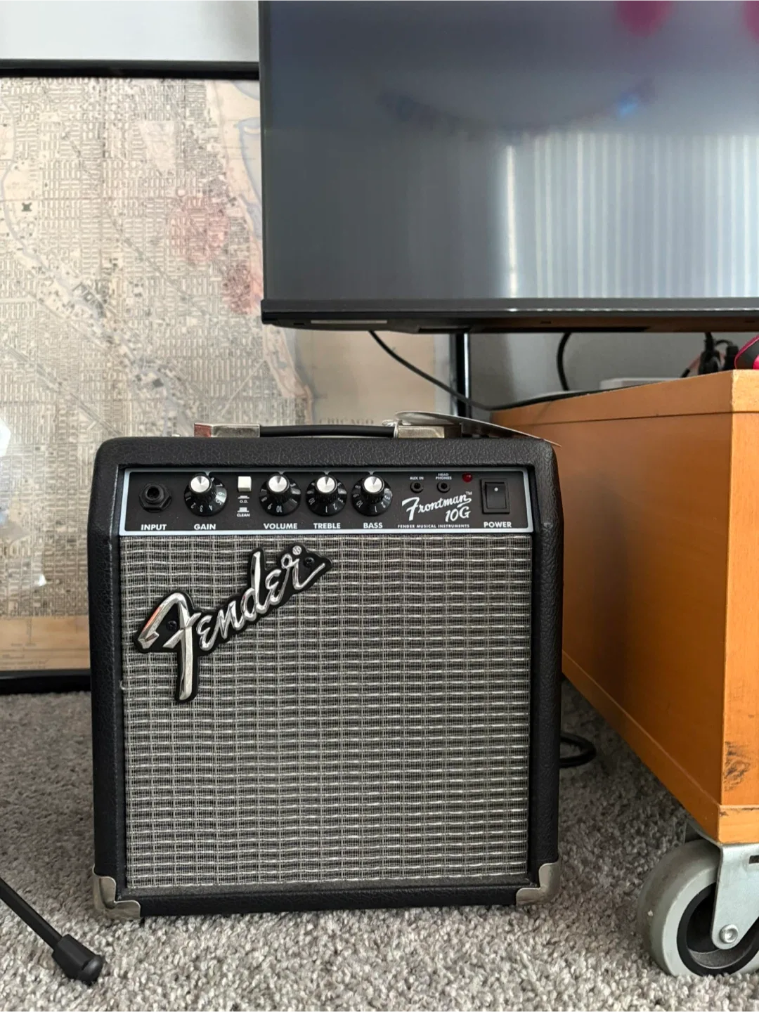 Fender Stratocaster Guitar + Frontman 10G Amp #Cleanout image indicator(4)