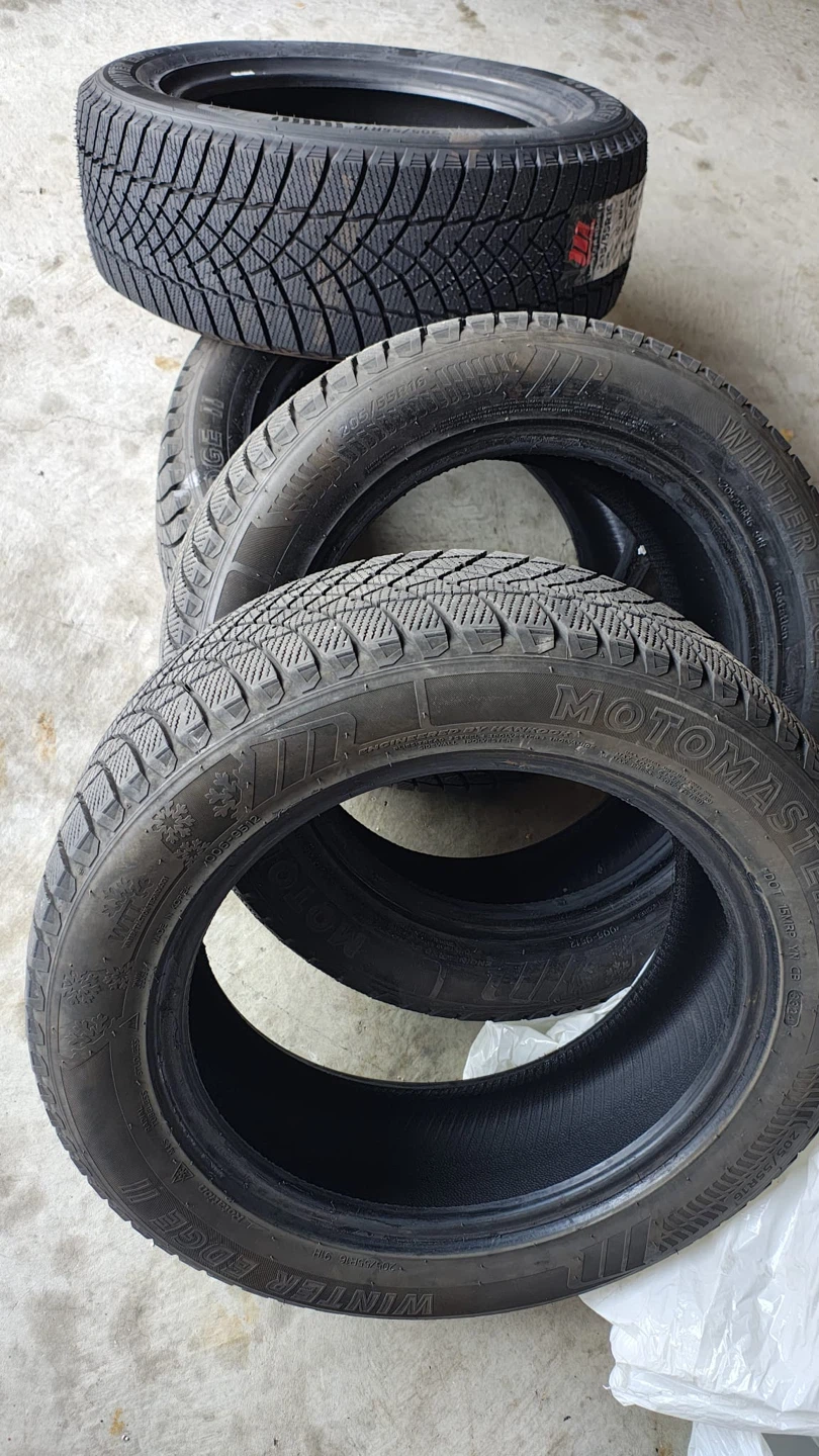 Nissan Sentra Brand new winter tires - photo 2