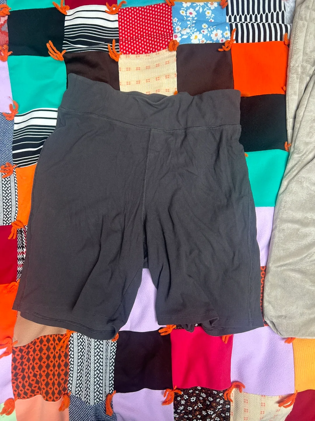 Grey Bike / Leisure Shorts - Gap - Size L