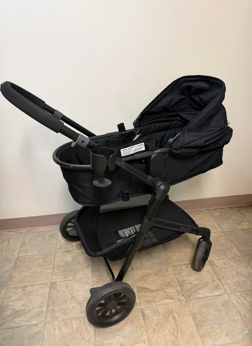 Evenflo Pivot Modular Travel System with Car Seat – Casual Grey - photo 2