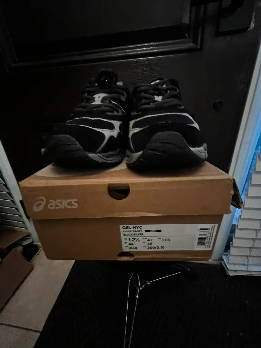 Asics GEL-NYC Black/Silver, Men's 12.5
