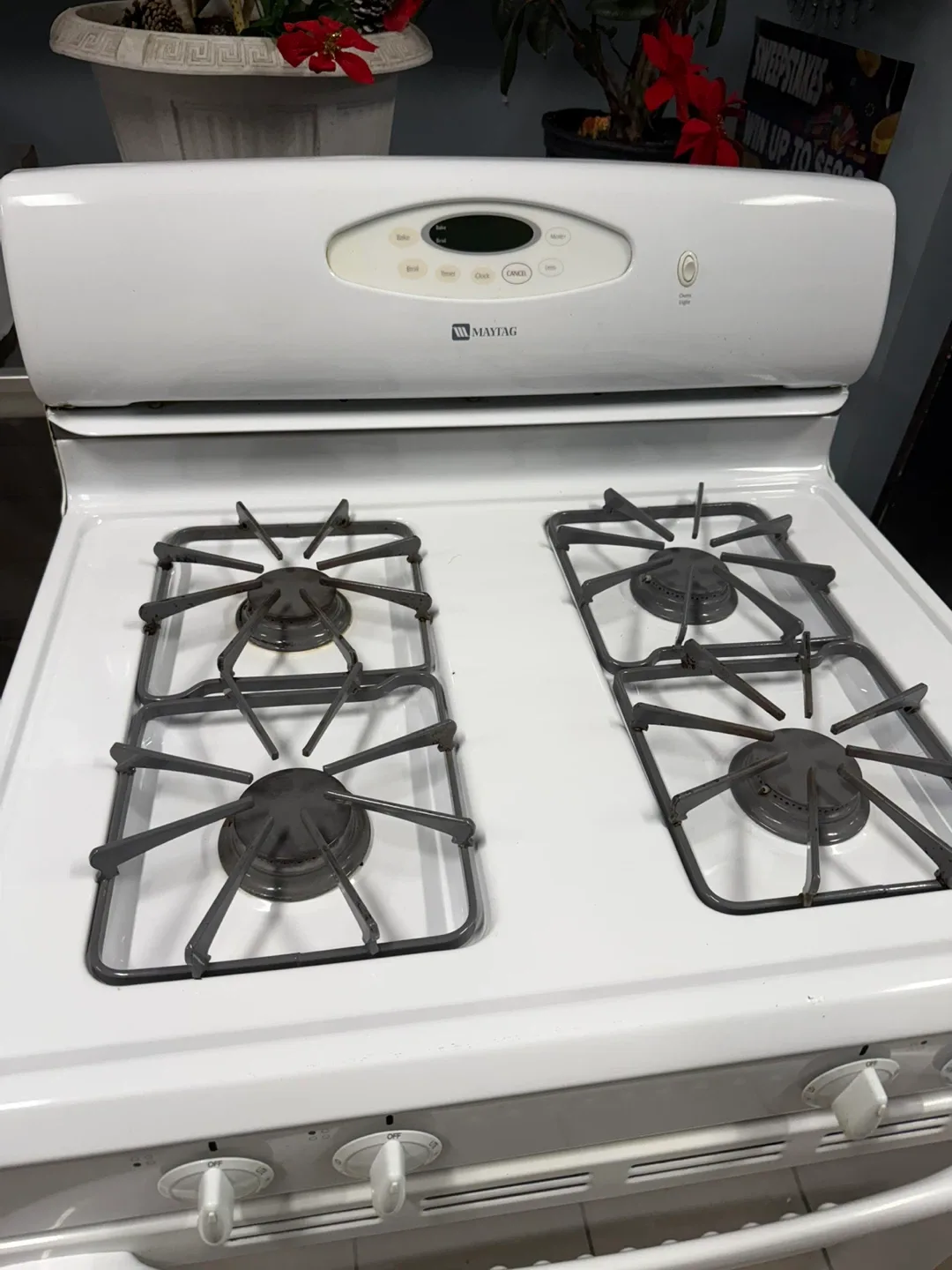 Maytag White Gas Range Stove