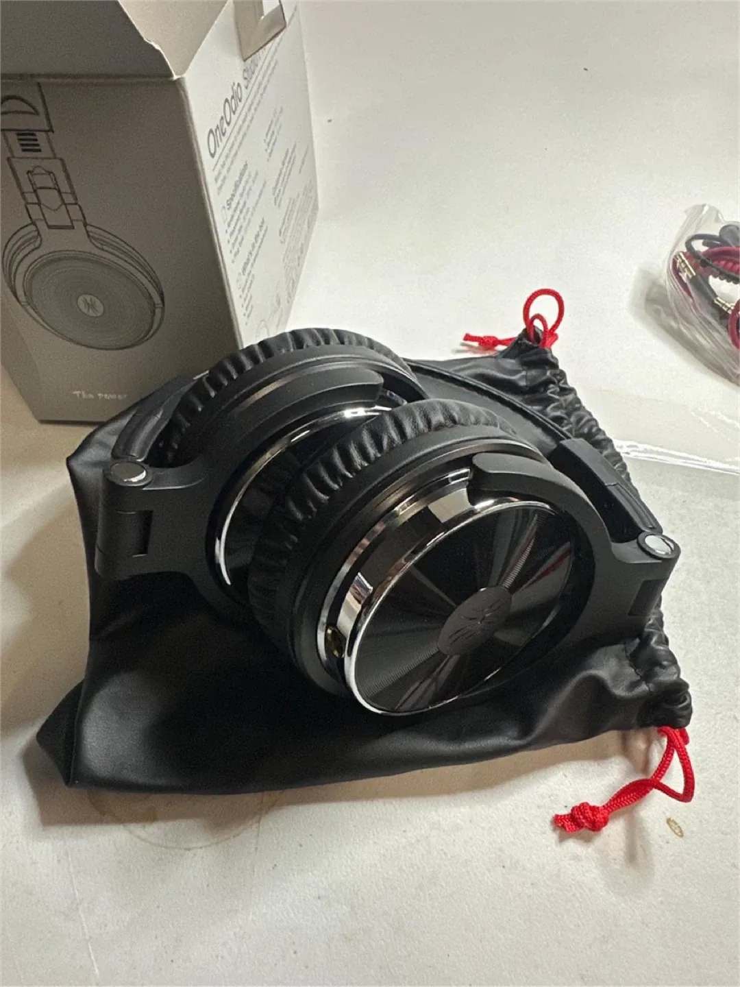 OneOdio Studio Pro 10 DJ Headphones image indicator(6)