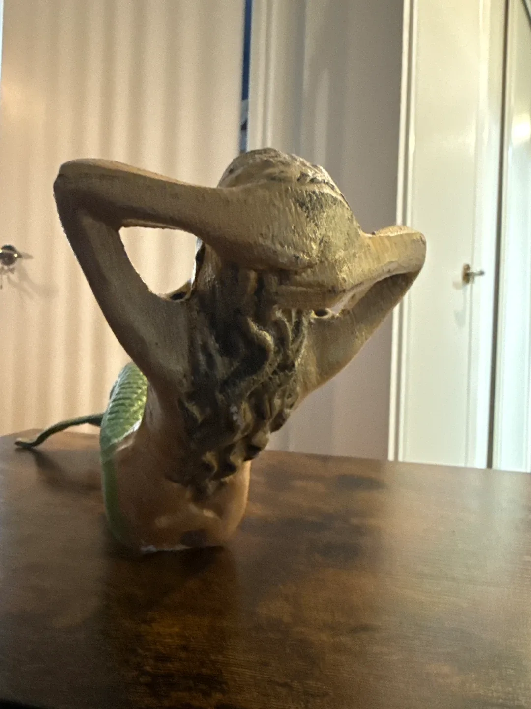 Mermaid Statue - Gold & Green doorstop image indicator(4)