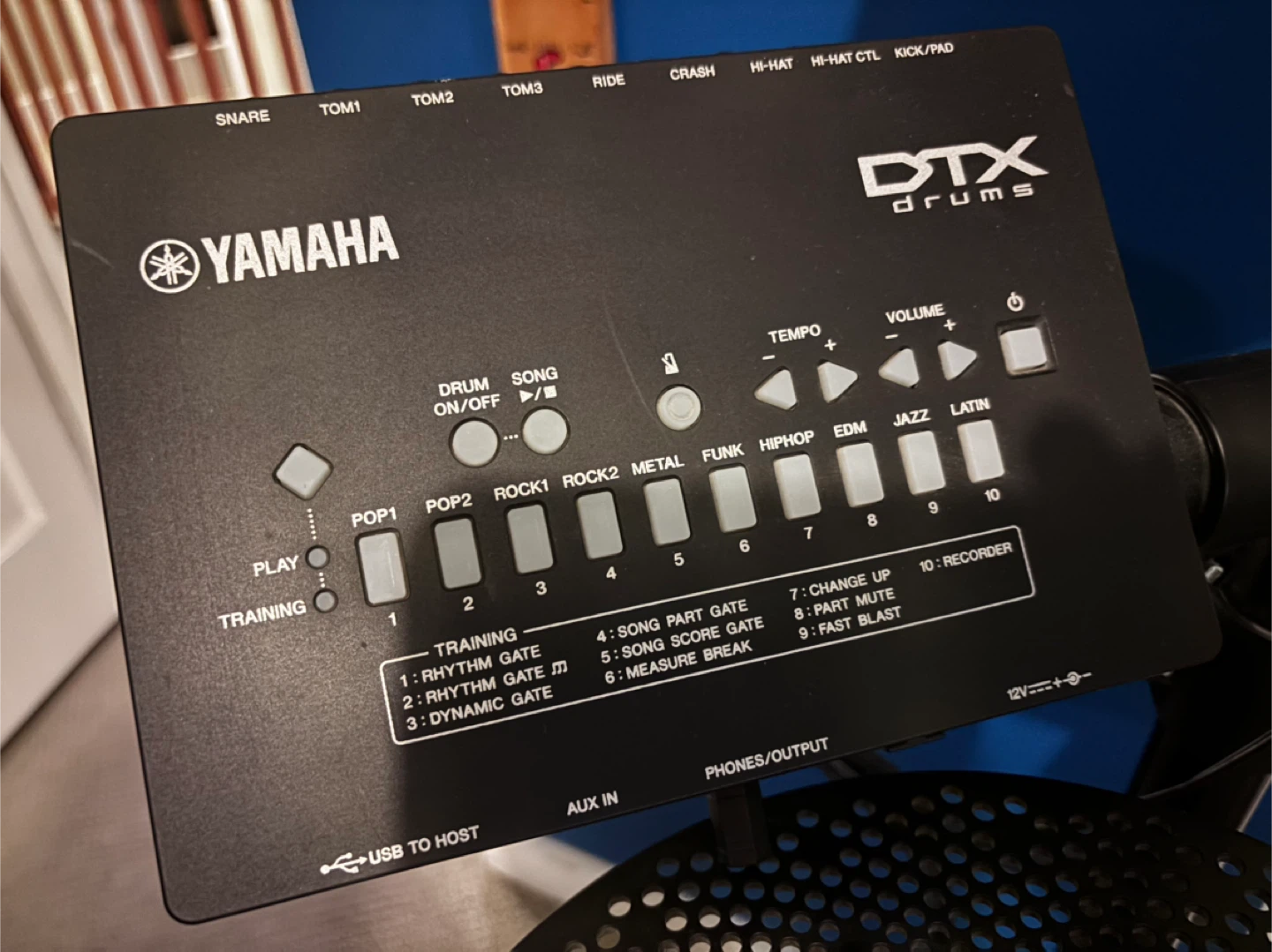 Yamaha DTX Electronic Drum Kit - photo 2