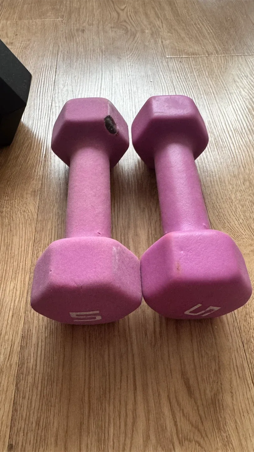 Pair of 15 lb Better Body Hex Dumbbells + FREE 5 lb Dumbbells image indicator(4)