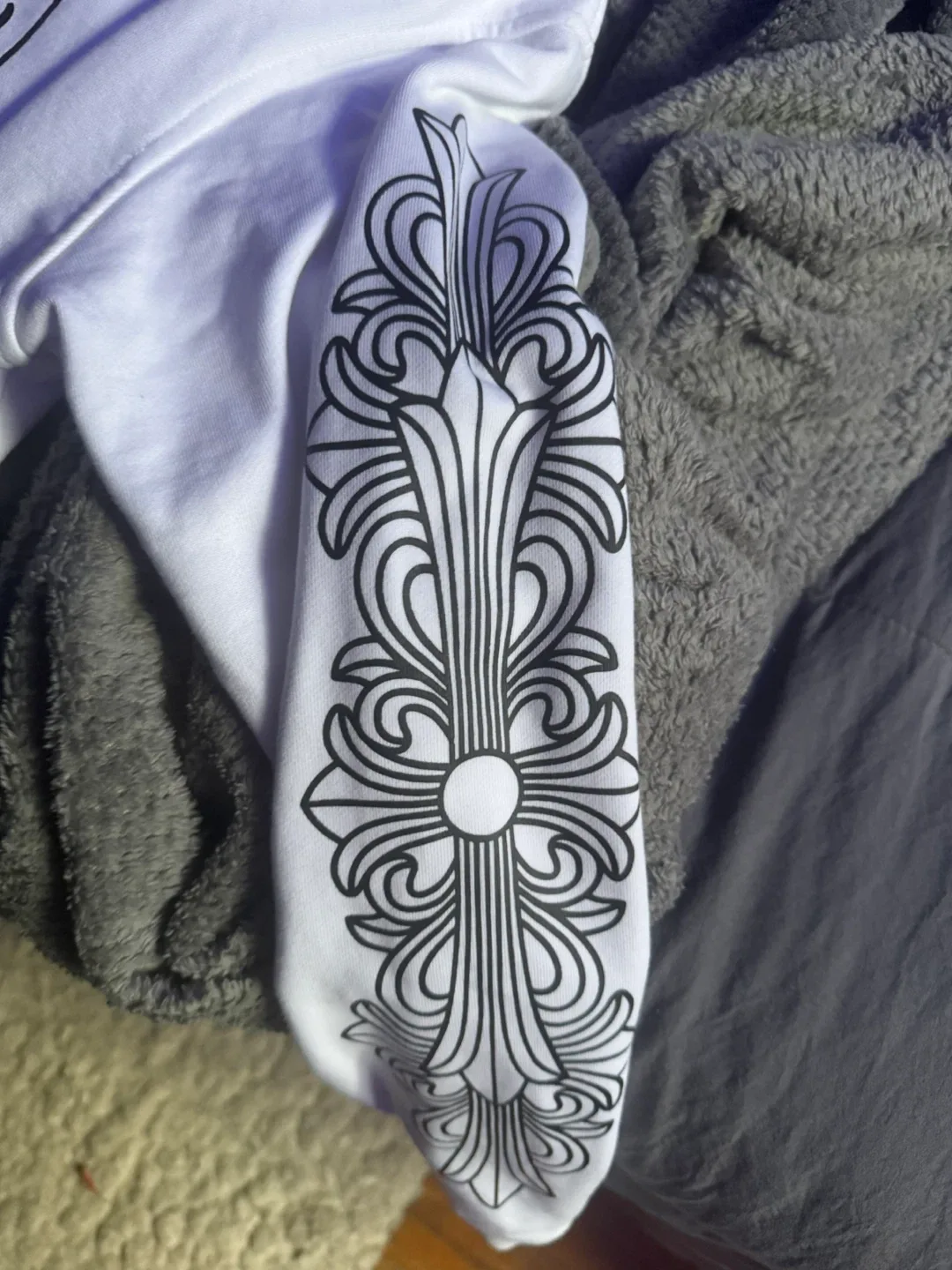 Chrome Hearts White Hoodie image indicator(4)