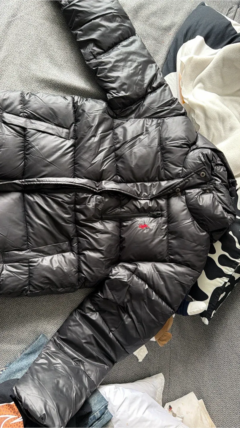 Polo Ralph Lauren Black Puffer Jacket - Size M image indicator(2)