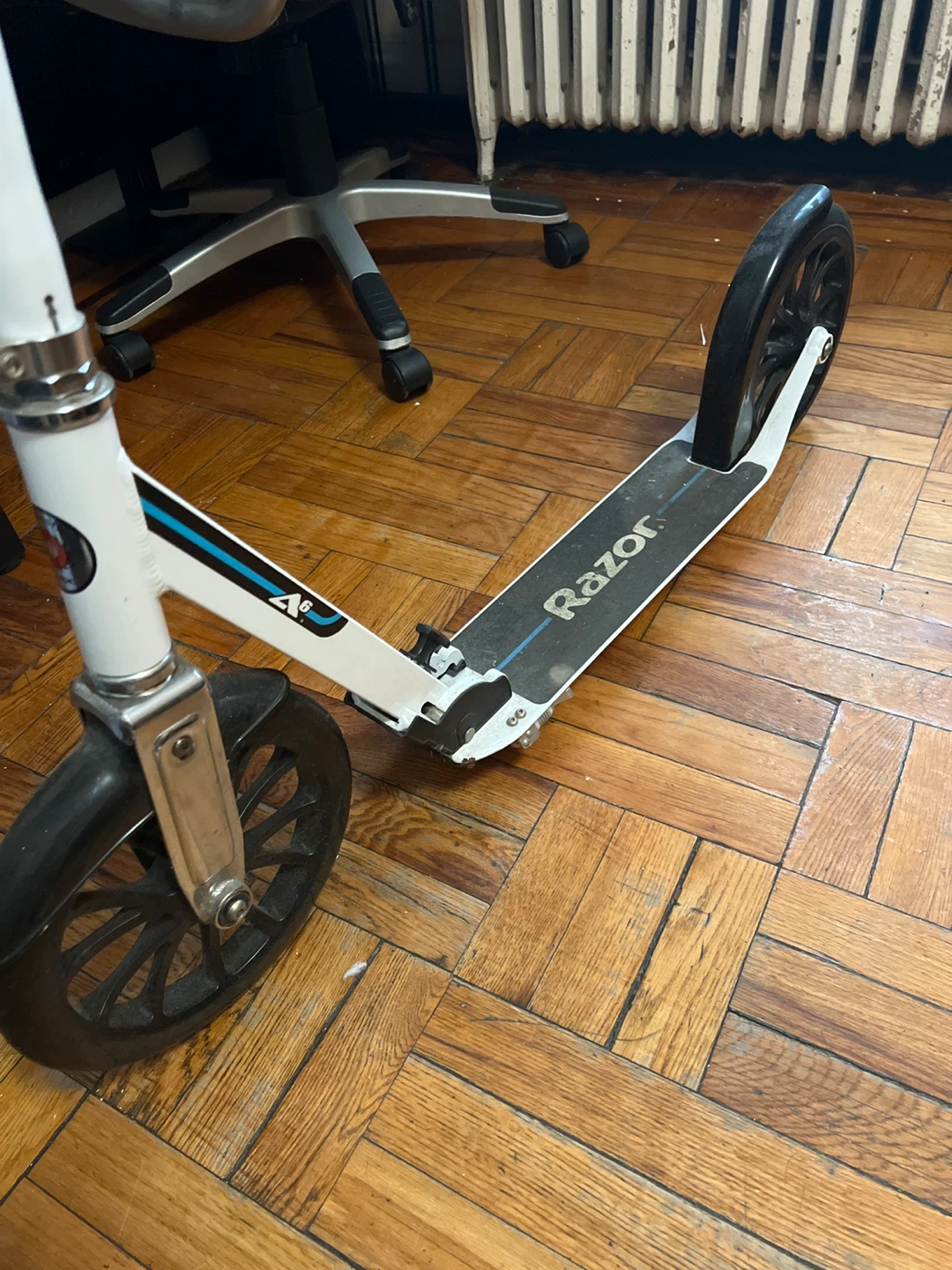 Razor A5 Lux Scooter - Great Condition! - photo 2