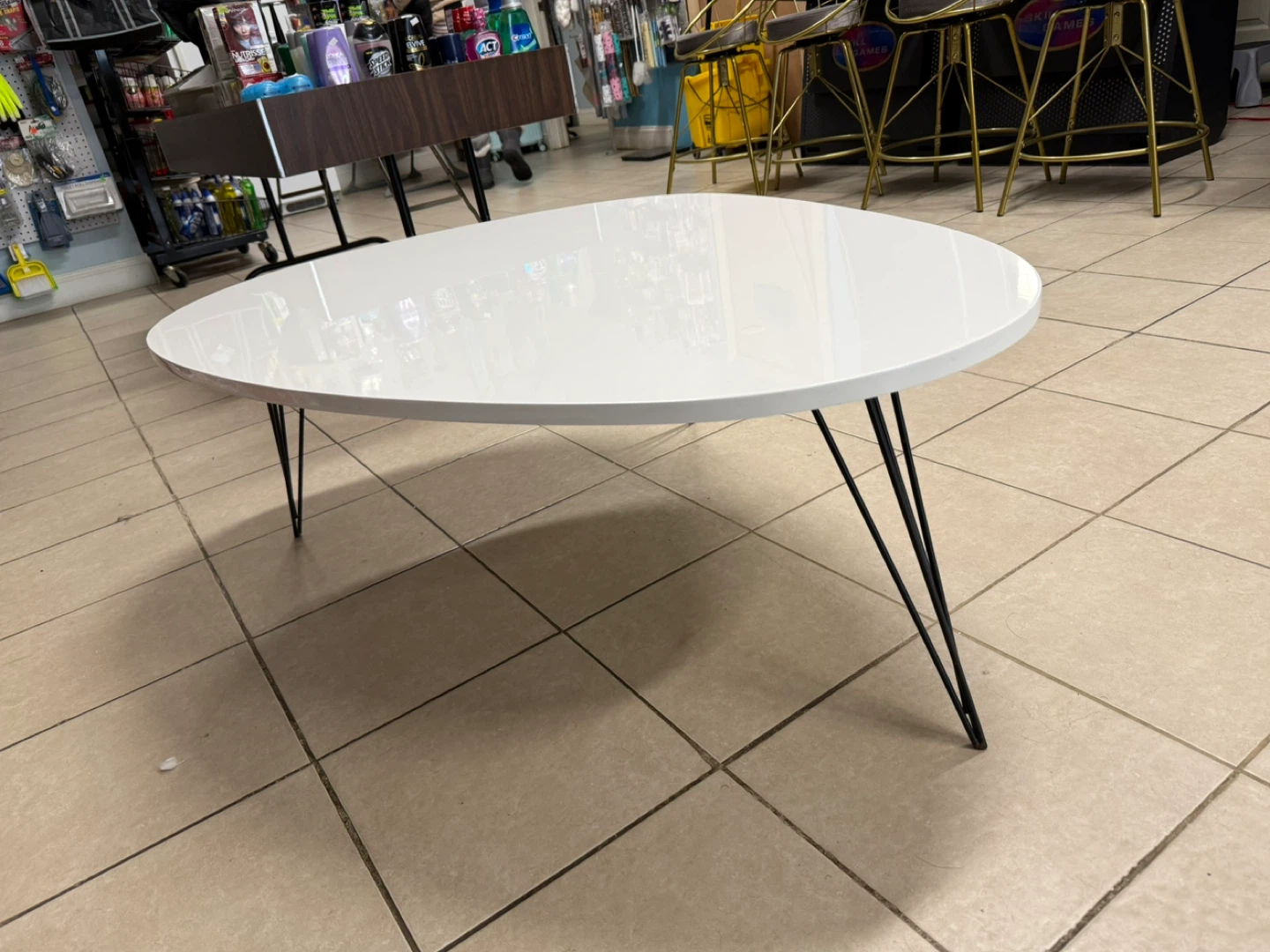 White Modern Coffee Table - photo 2