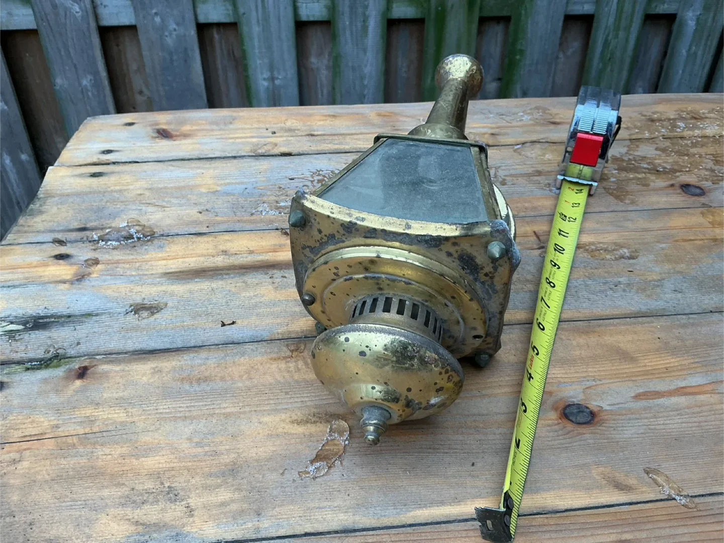 Vintage Coach Light ‘ image indicator(2)