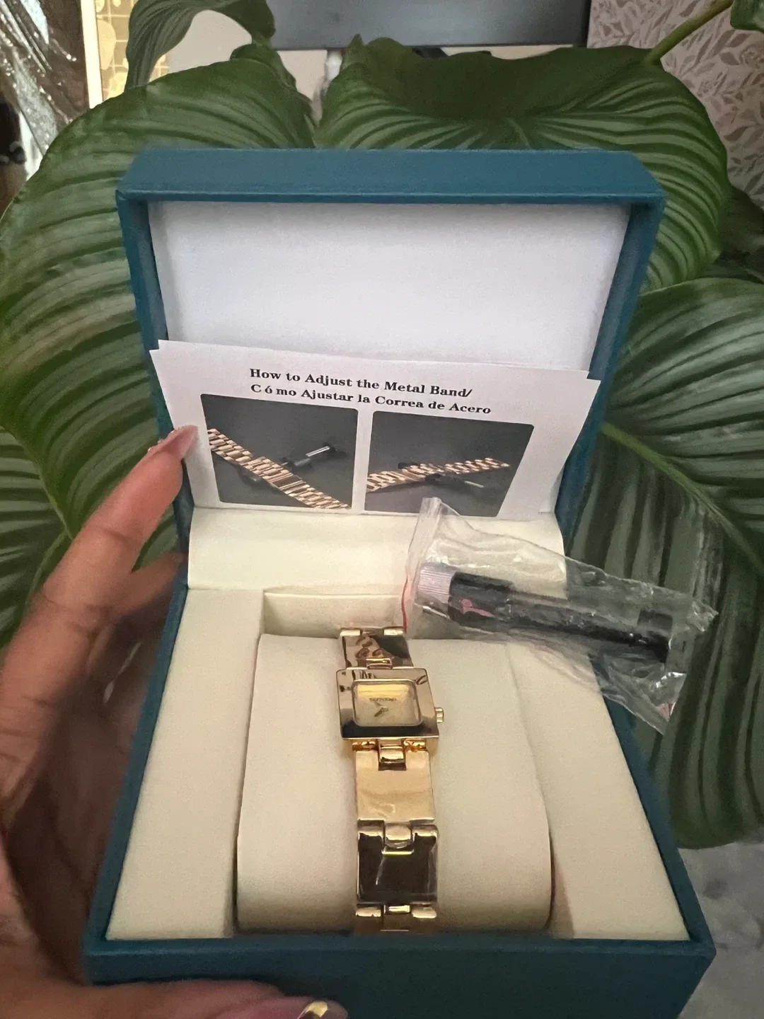 SEENERO Women's Gold Watch