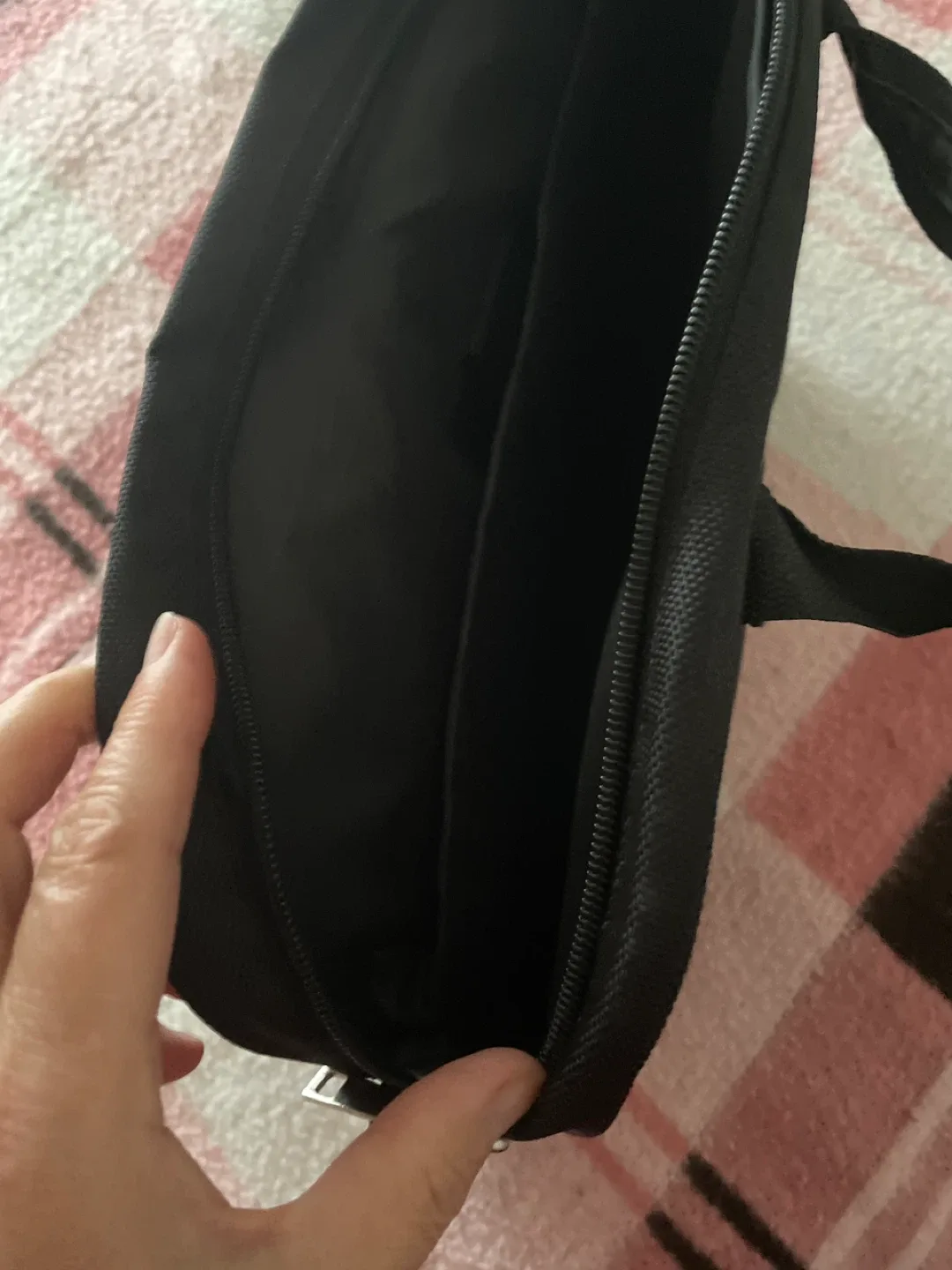 Orea Black Laptop Bag image indicator(2)