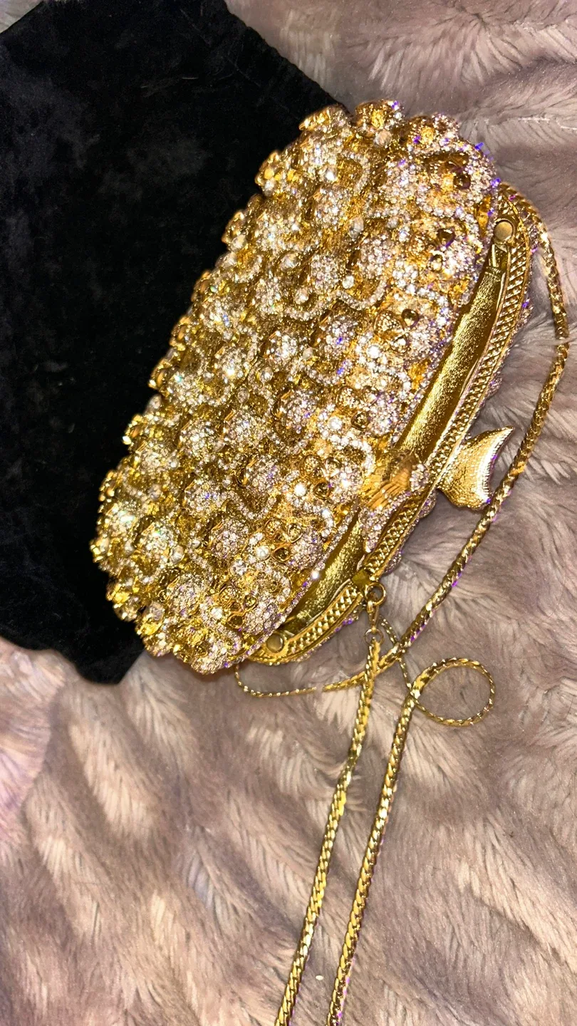 LuxMob Gold Rhinestone Clutch image indicator(4)