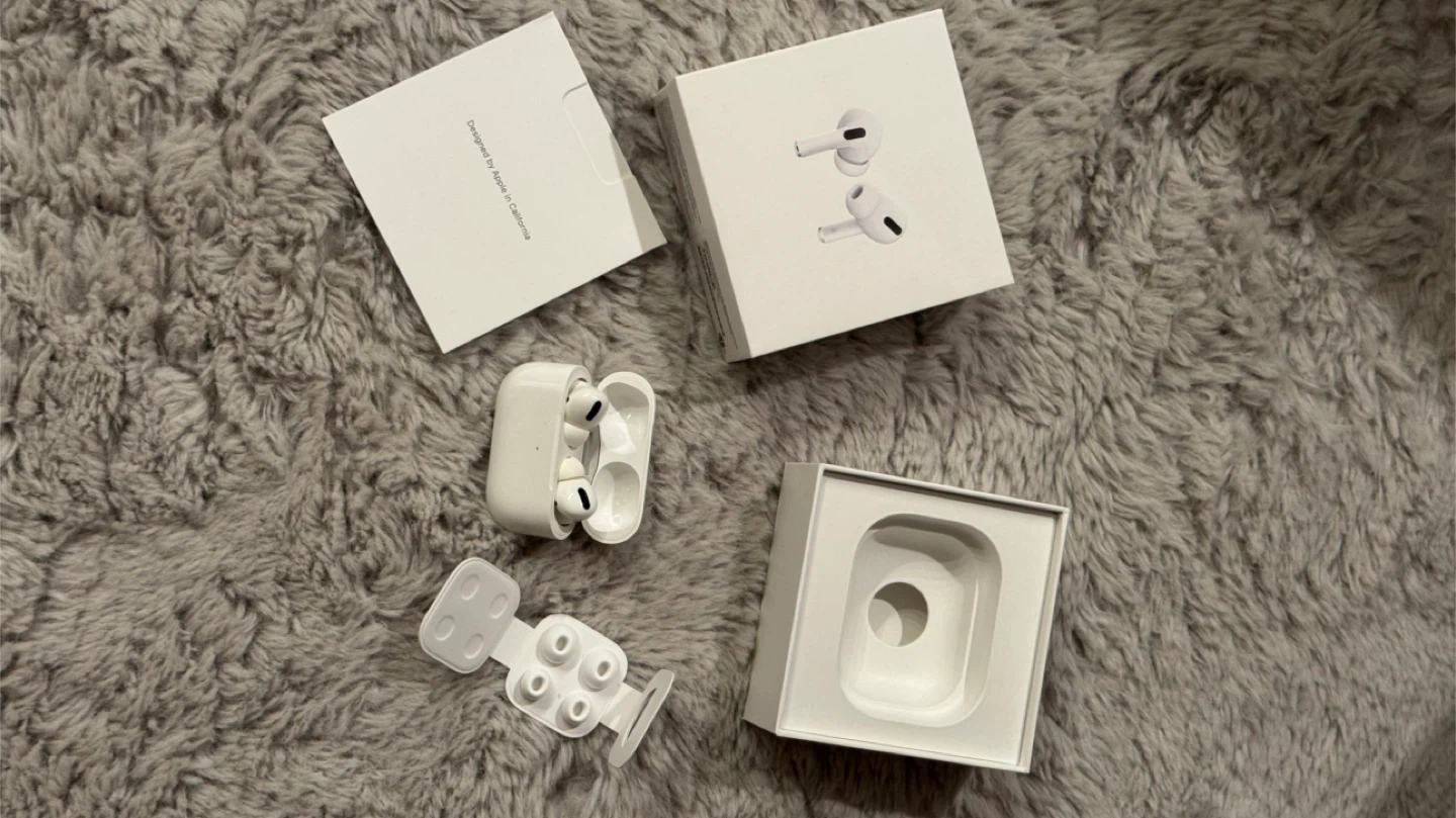Apple AirPods Pro (1st generation) - photo 3