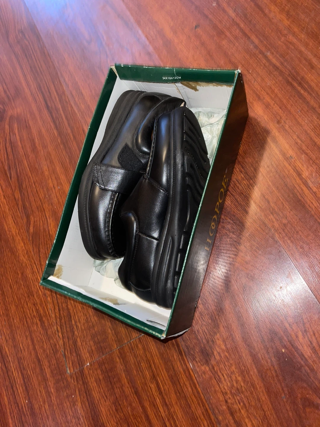 HOPOE Black Leather Shoes with Box