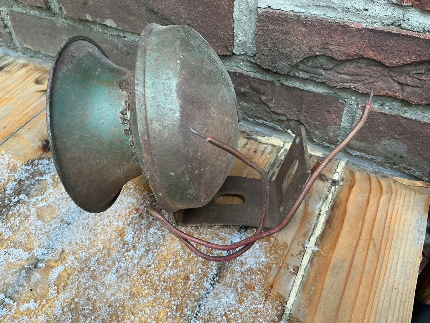 Antique Alarm ! image indicator(2)