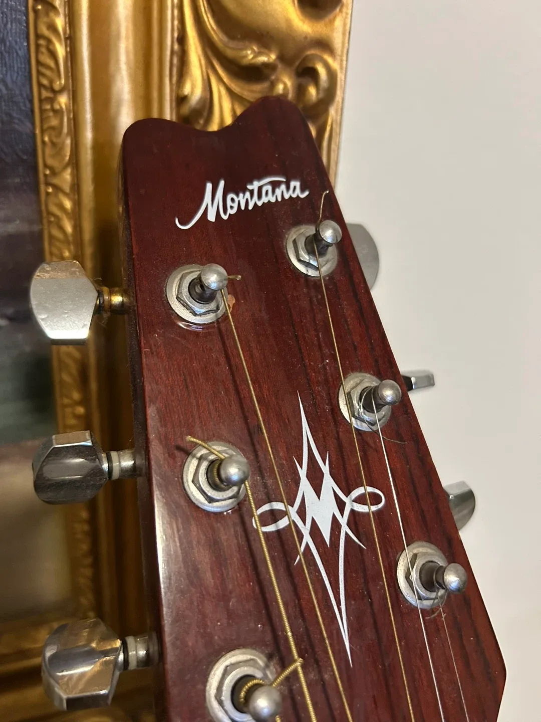 Montana MT105-AF Acoustic Guitar image indicator(4)