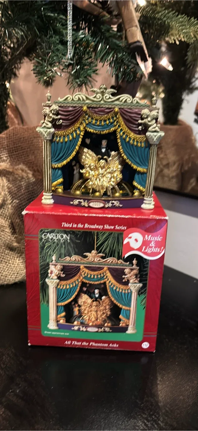 Carlton Cards Phantom of the Opera Ornament image indicator(3)