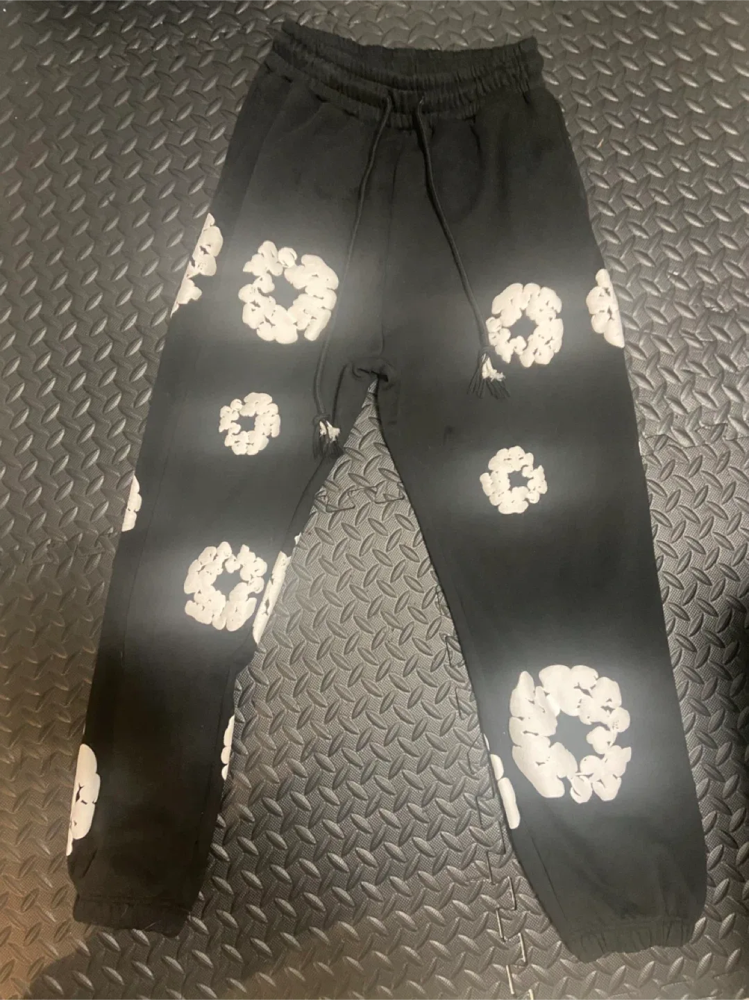 Denim tears black pants