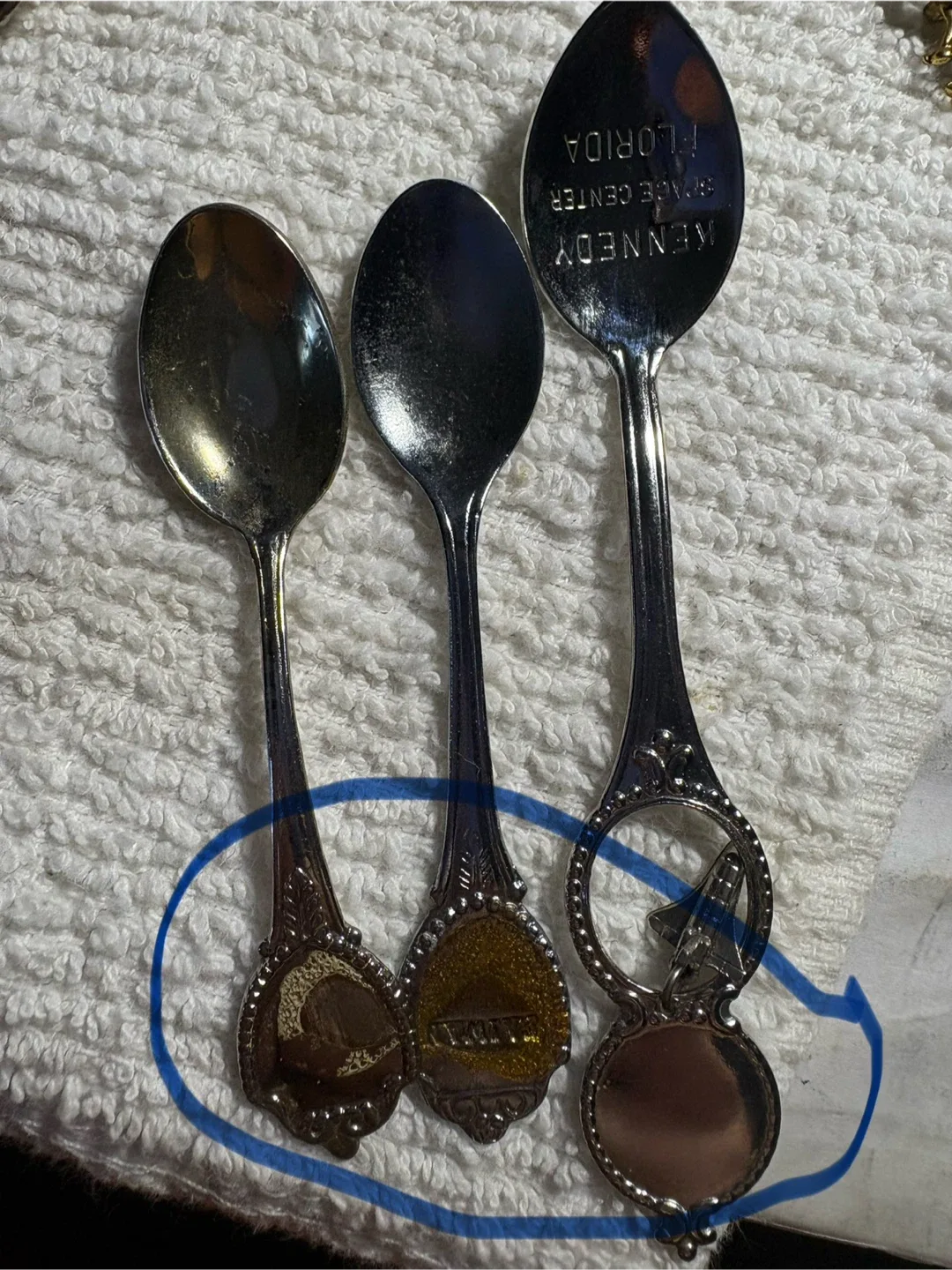 Antique souvenir spoons #cleanout image indicator(8)