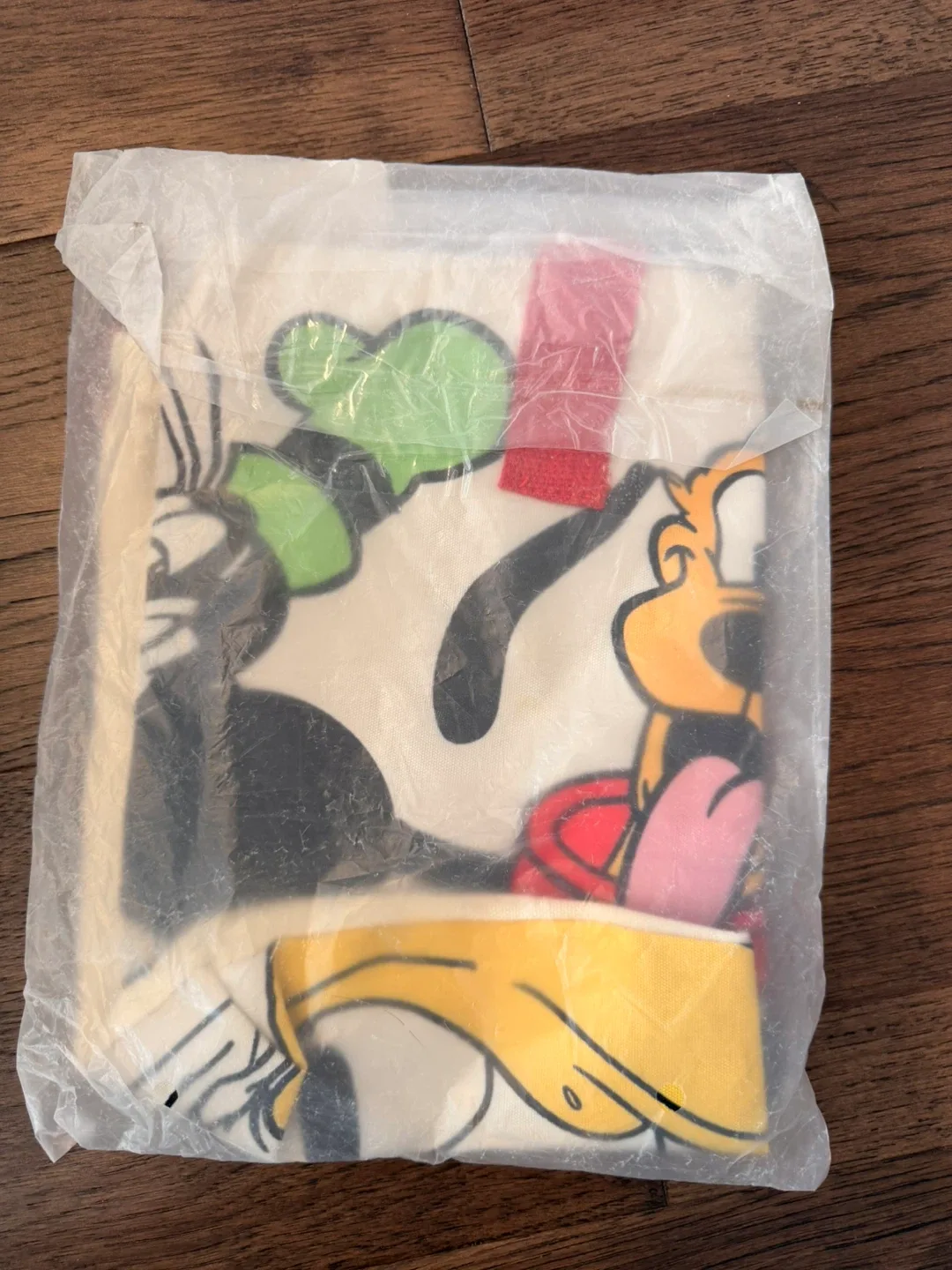 Brand New Disney Mickey & Friends Tote Bag (Red Handles) image indicator(3)