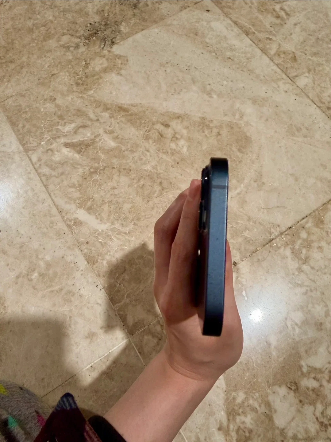 iPhone 14 PLUS - Like New, Box Included! image indicator(4)