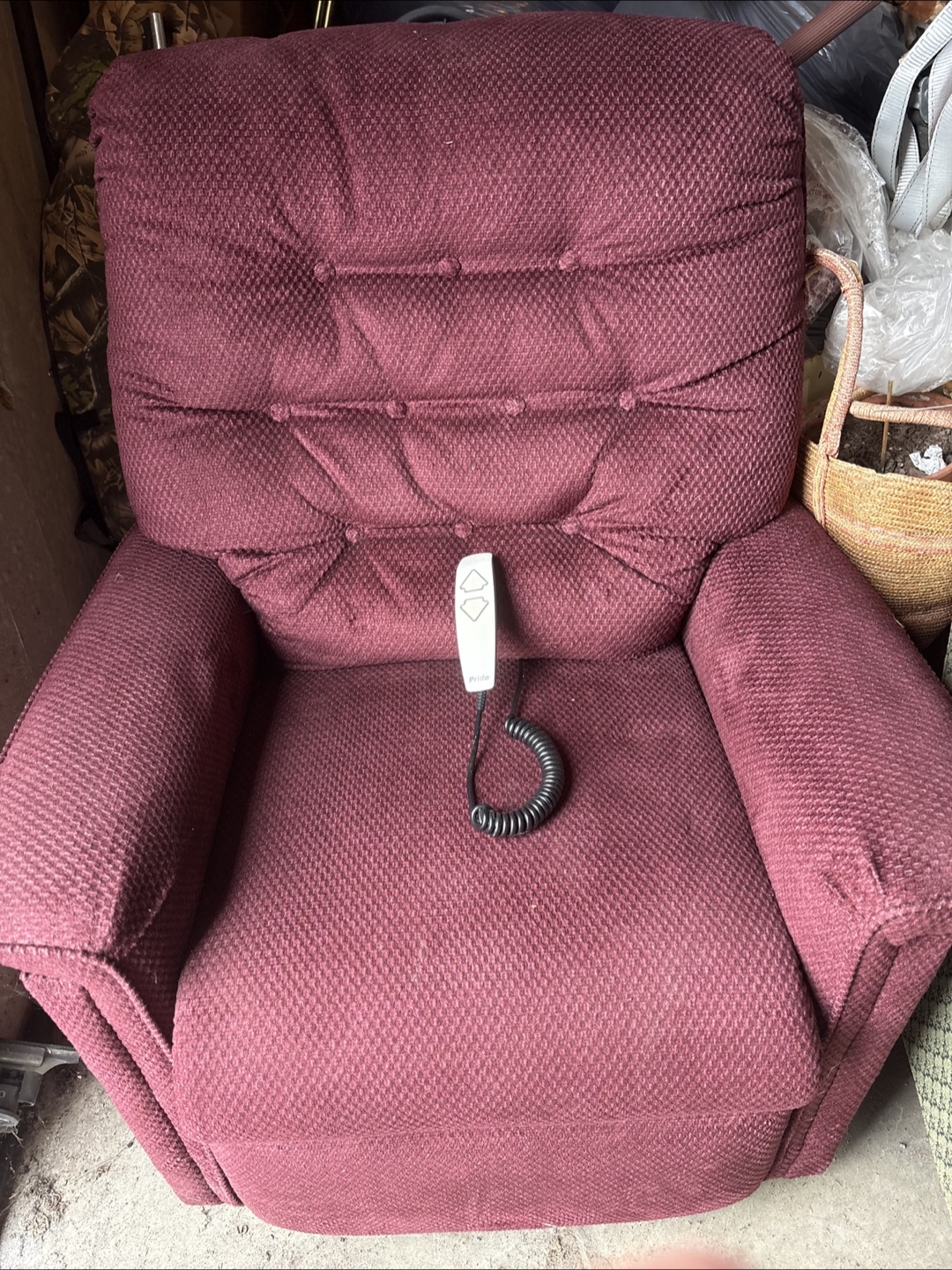 Pride Lift Chair - Burgundy