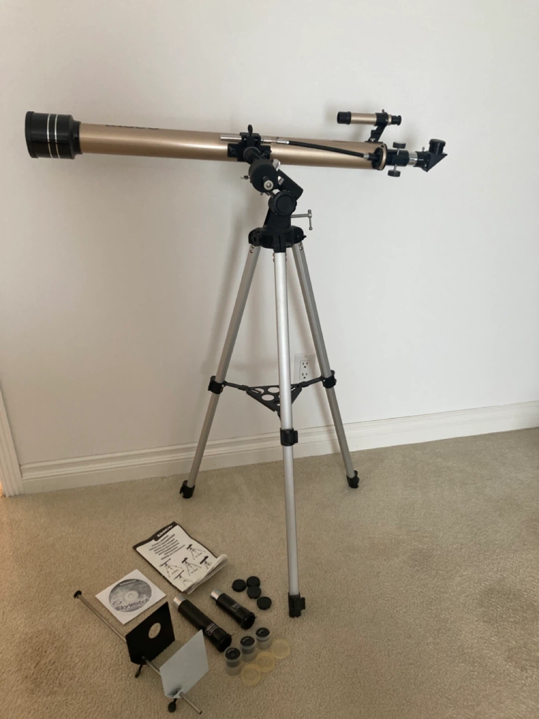 Tasco Telescope with Tripod - photo 2