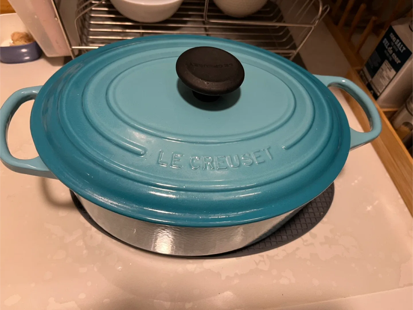 Le Creuset Dutch Oven Lid 29 5 QT or 4.7 L Color-Sage - $30 image indicator(5)