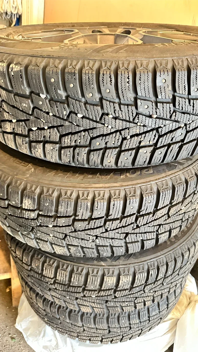 Studded Winter Tire with FAST Rims- Used for Only 2 Winters image indicator(2)