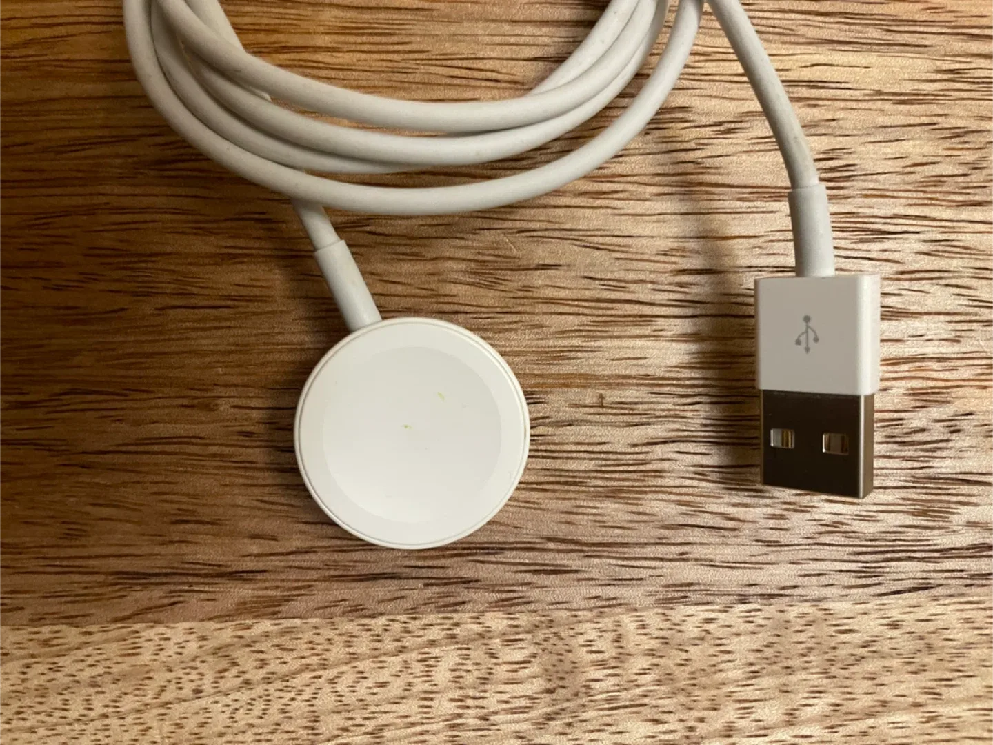 Apple Watch Magnetic Fast Charger to USB Cable #Cleanout image indicator(2)