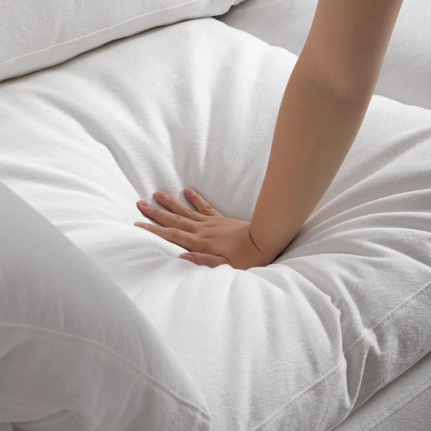 Lunna Modular Sofa - White / 80 inch image indicator(4)