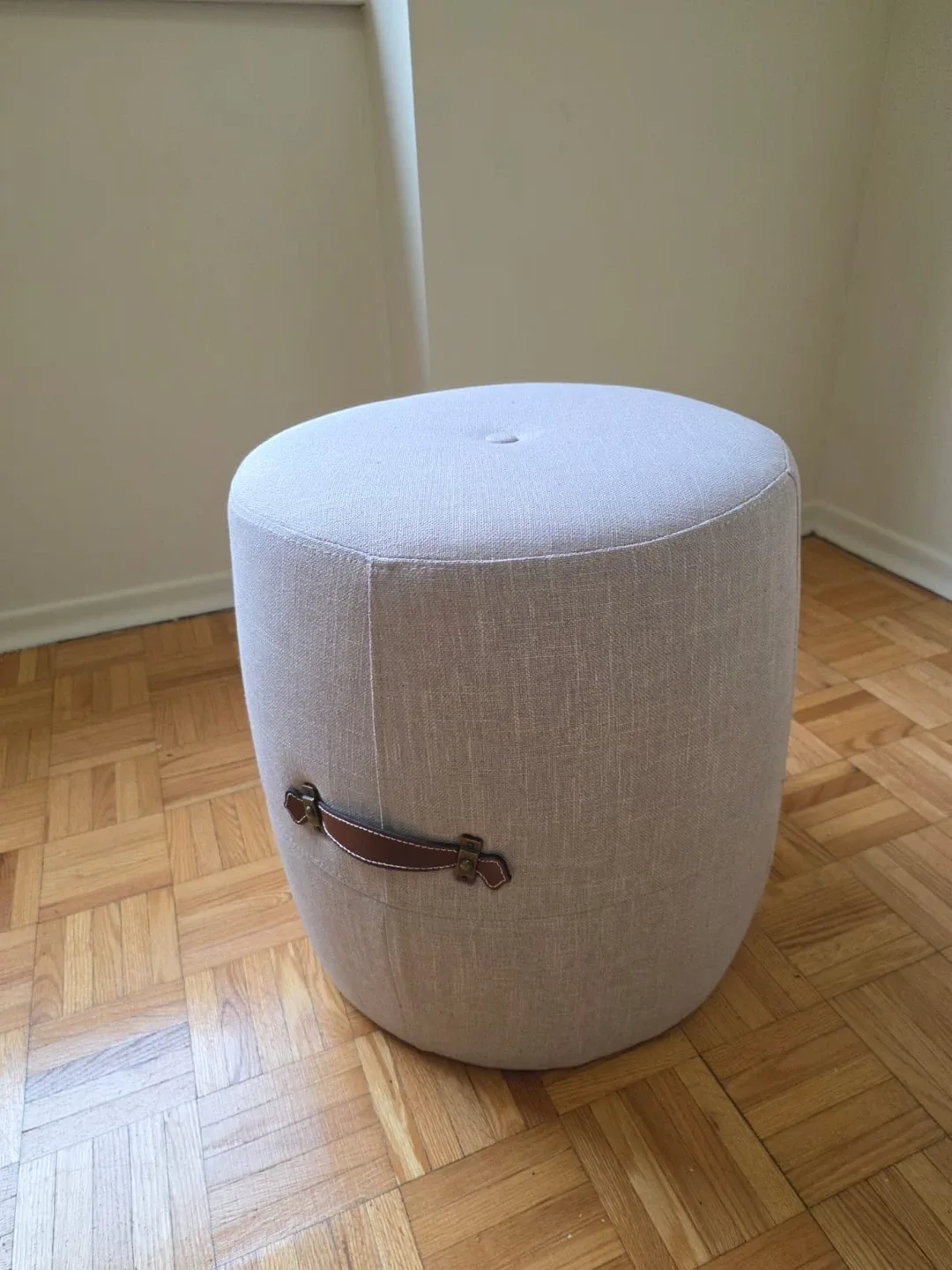 Round Ottoman/Pouf - Light Beige