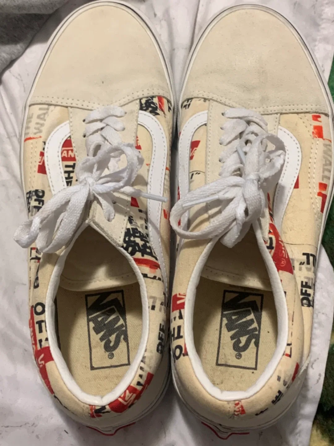 Vans Old Skool Cream/Red/Black - Size 9 image indicator(2)