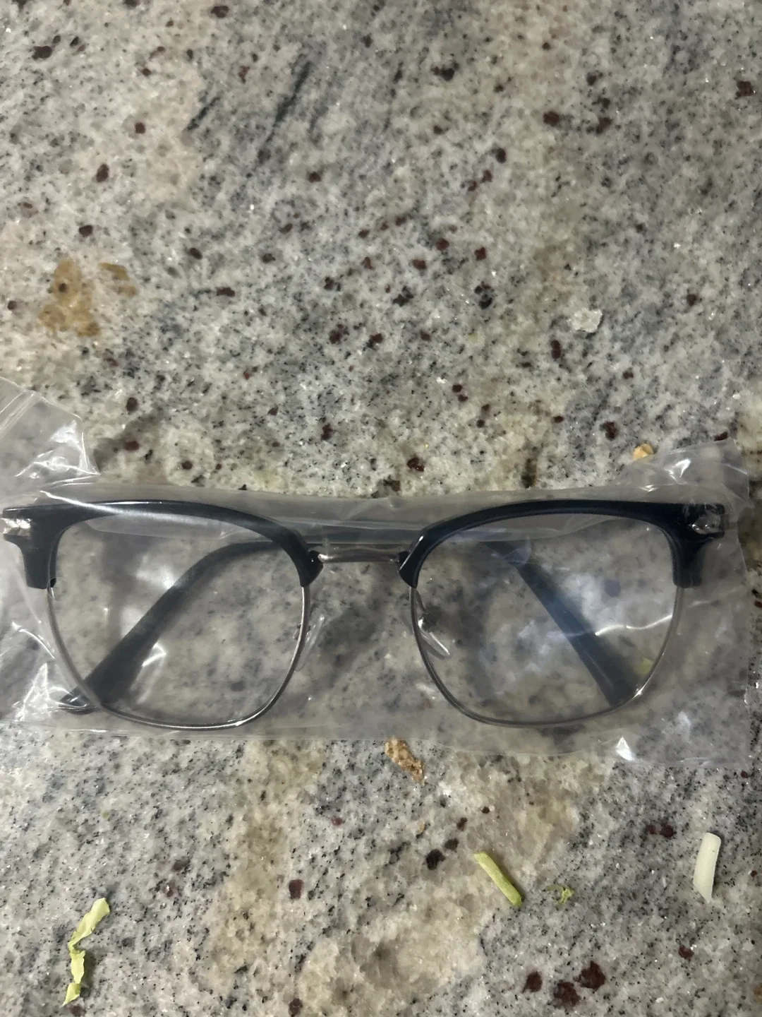 Reading Glasses - German