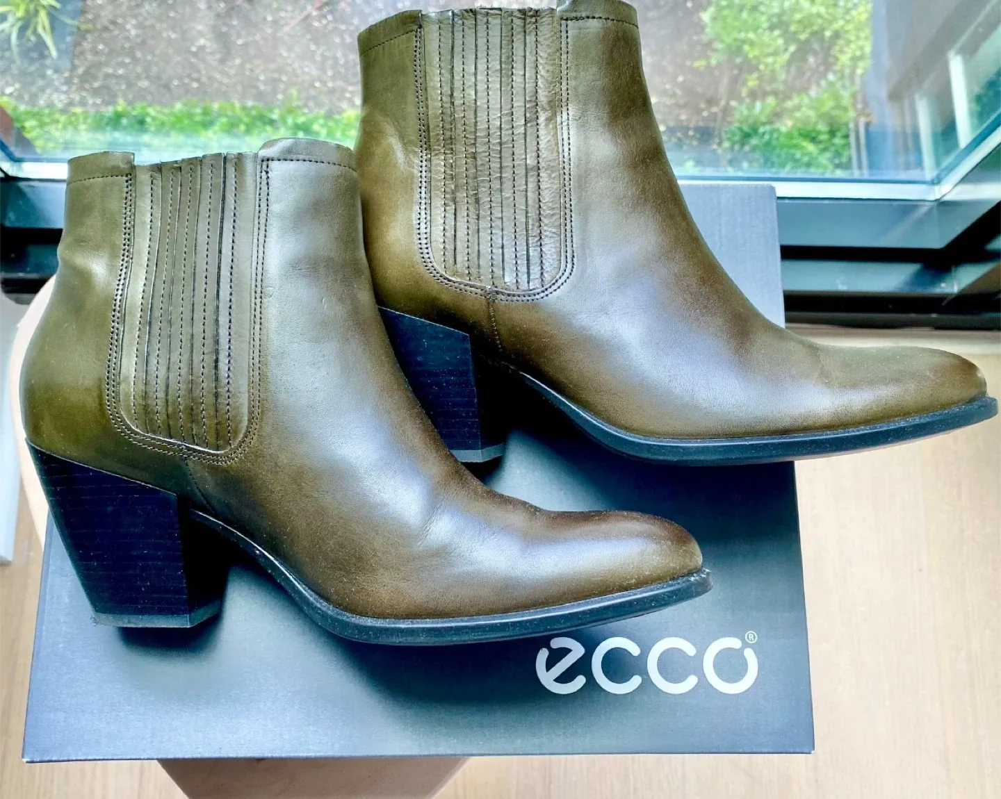 ECCO Women's Olive Green Leather Heeled Booties - Size 40
