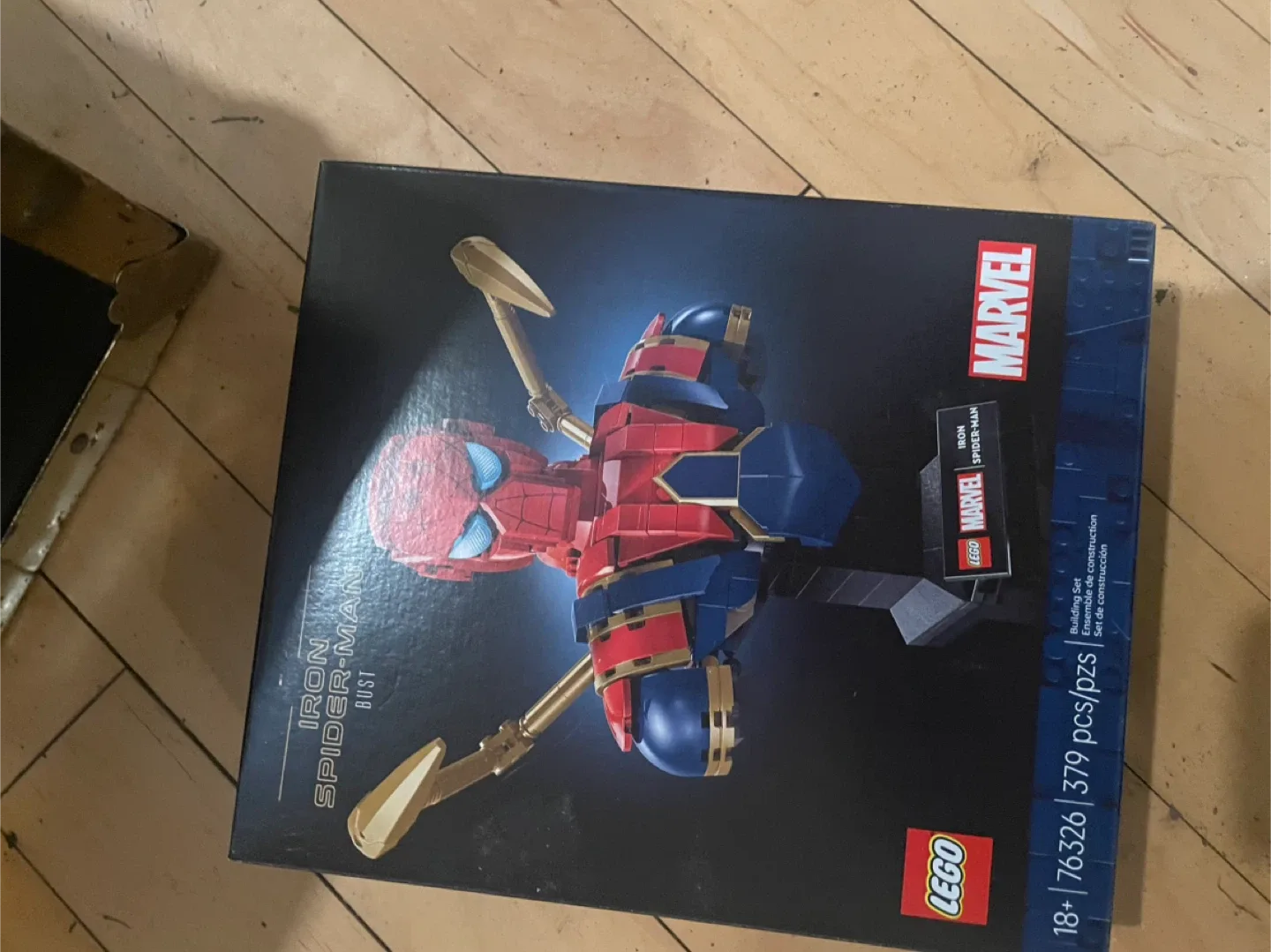 New LEGO Marvel Iron Spider-Man Bust 76326