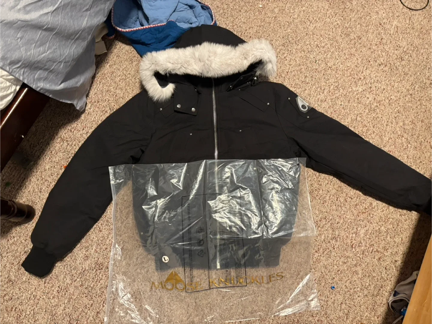 Moose Knuckles Down Filled Bomber - Size L image indicator(3)