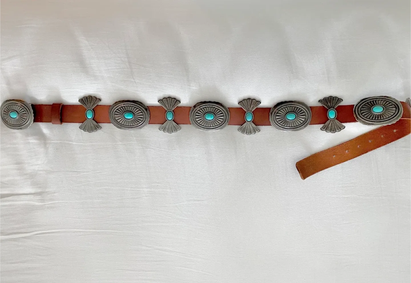 Western Style Leather Belt, Size M image indicator(2)