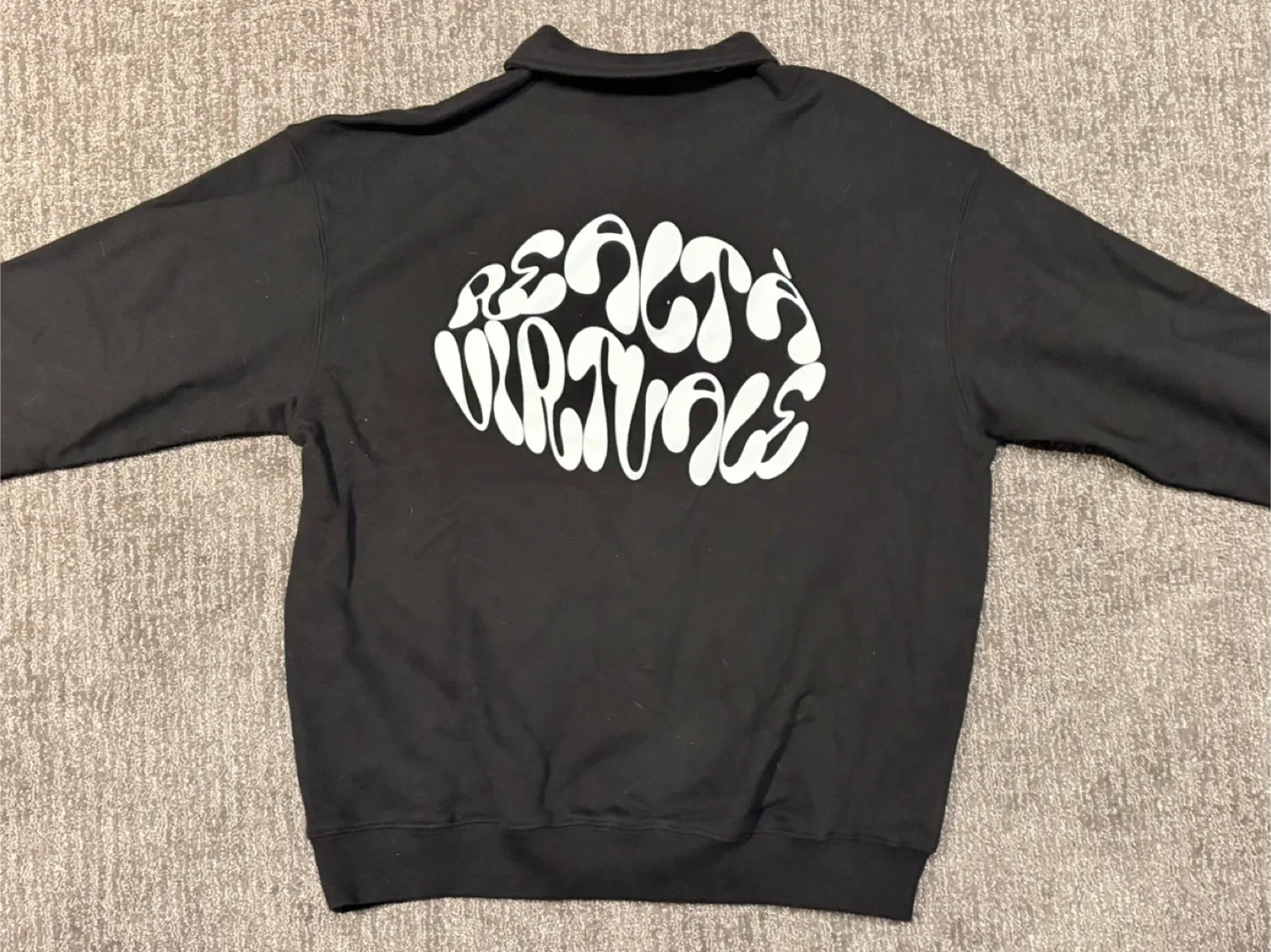 Realtà Virtuale Black Long Sleeve Polo image indicator(2)