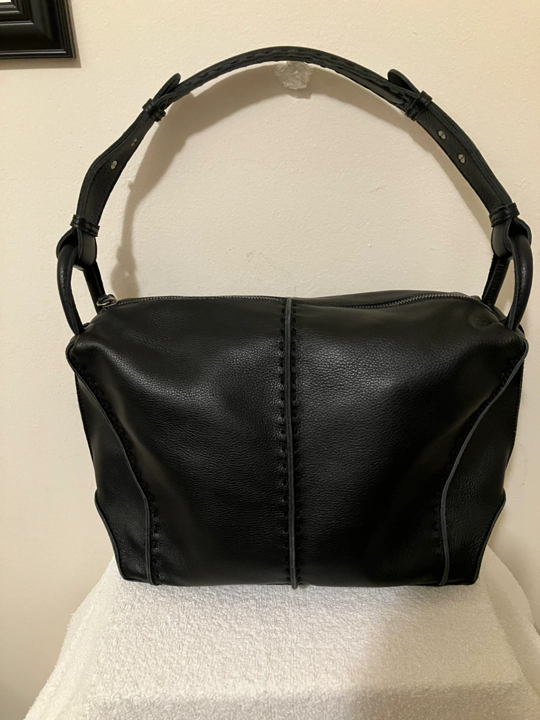 The Sak Black Leather Shoulder Bag - photo 2