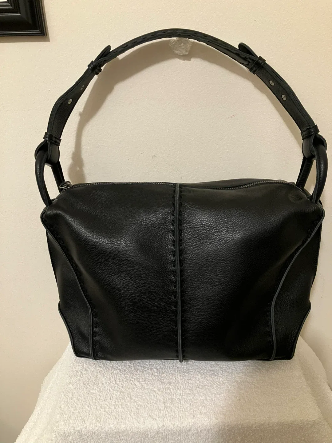 The Sak Black Leather Shoulder Bag image indicator(2)