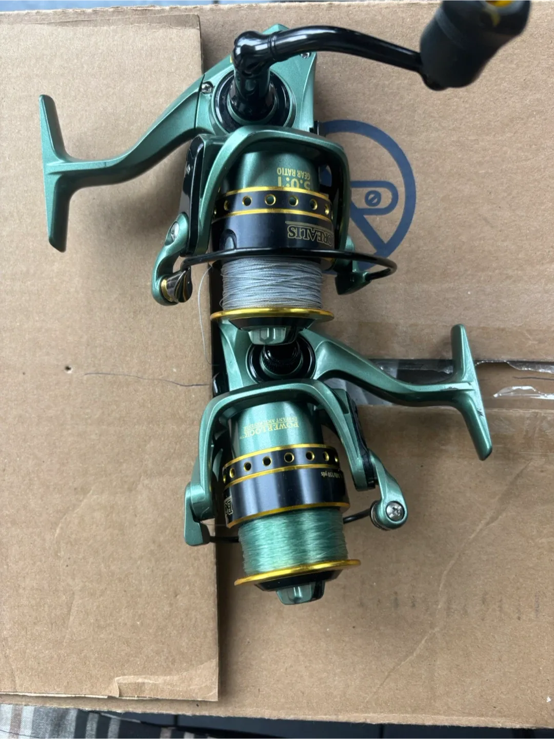 Borealis 4000 fishing reels ( 2 of them )