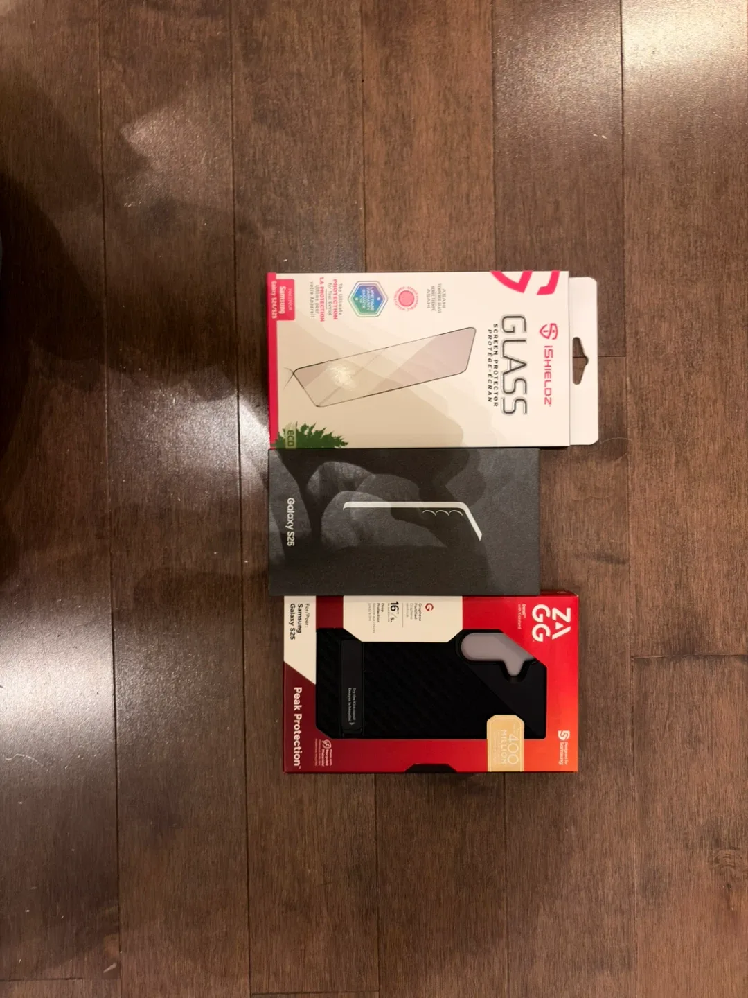 Galaxy S25 & Screen Protector - New