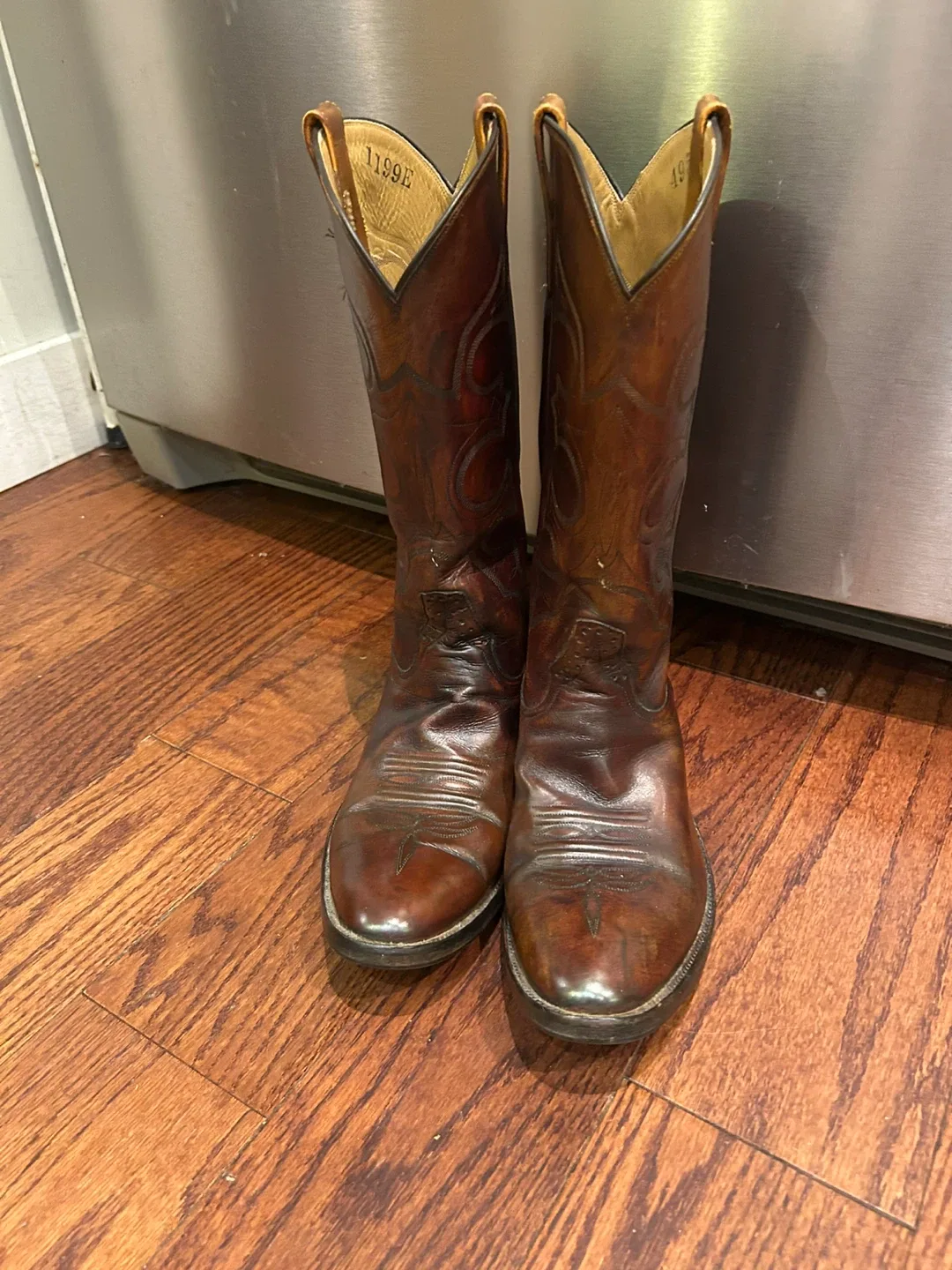 Brown Leather Cowboy Boots image indicator(2)